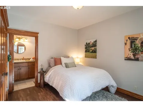 315 Evelyn Street Roseburg OR 97471