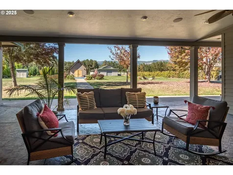 315 Evelyn Street Roseburg OR 97471