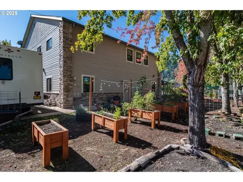 315 Evelyn Street Roseburg OR 97471