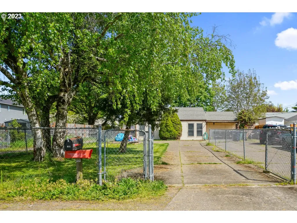 240 Grand Street Independence OR 97351