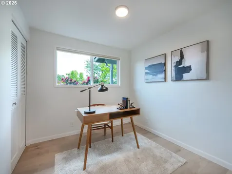 1376 Buck Street Eugene OR 97402