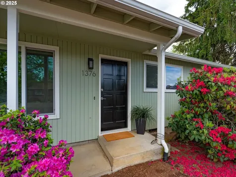 1376 Buck Street Eugene OR 97402