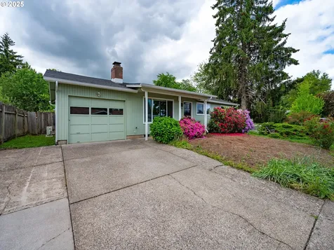 1376 Buck Street Eugene OR 97402