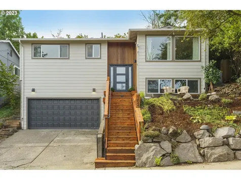 902 Sw Troy Street Portland OR 97219