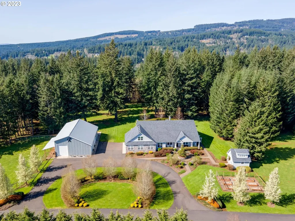 26908 Ne 26th Circle Camas WA 98607