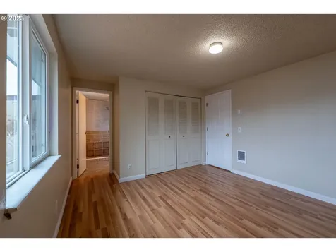 2249 NW Troost Street Roseburg OR 97471
