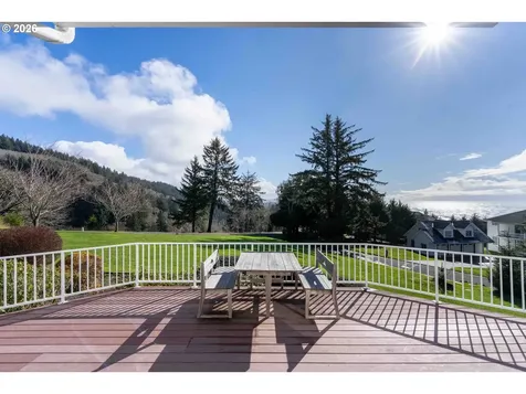90955 Southview Lane Florence OR 97439