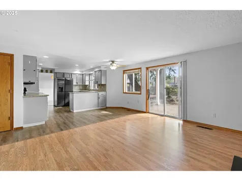 10611 NE 85th Circle Vancouver WA 98662