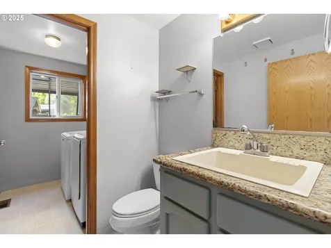 10611 NE 85th Circle Vancouver WA 98662
