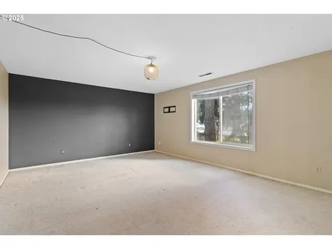 10611 NE 85th Circle Vancouver WA 98662