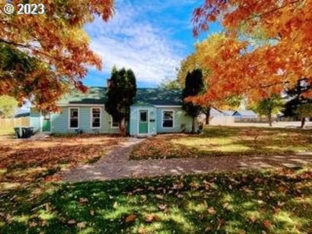 401 2nd Street La Grande OR 97850