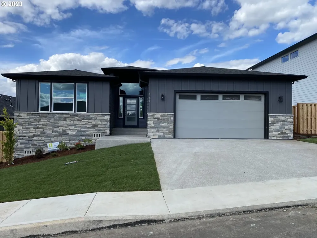 1799 Ne Robert Road Estacada OR 97023