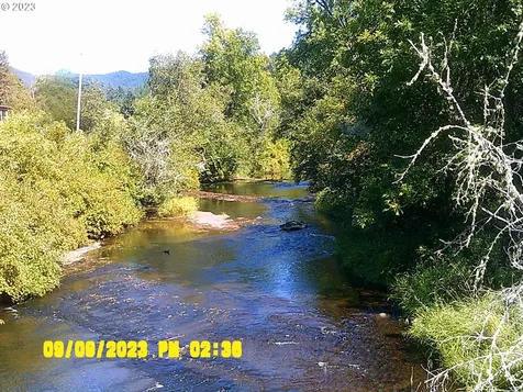 18624 Highway 36 Blachly OR 97412