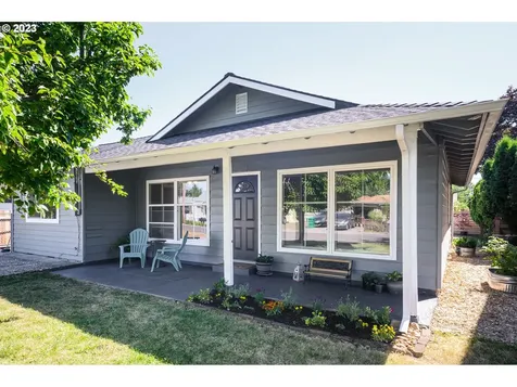 8306 Se 65th Avenue Portland OR 97206