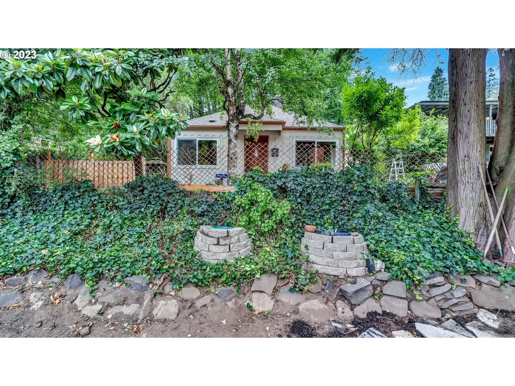 3207 E 17th Street Vancouver WA 98661