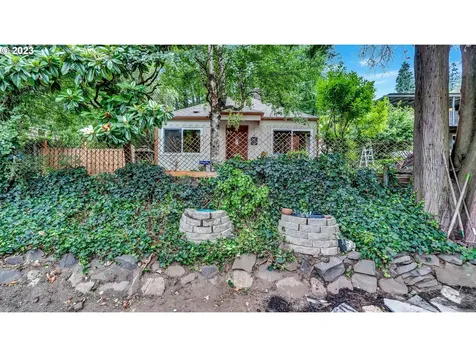3207 E 17th Street Vancouver WA 98661