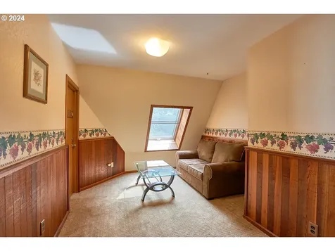 360 Se Wilson Street Mcminnville OR 97128
