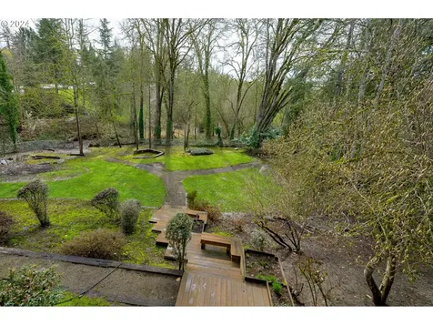 360 Se Wilson Street Mcminnville OR 97128