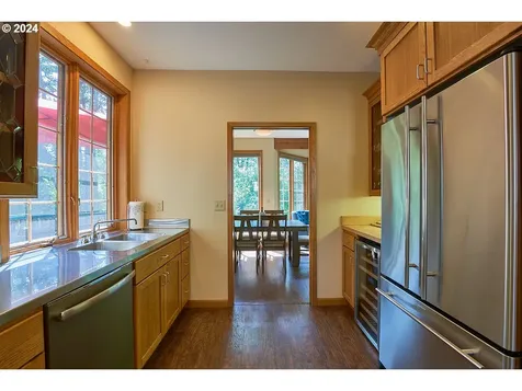 360 Se Wilson Street Mcminnville OR 97128