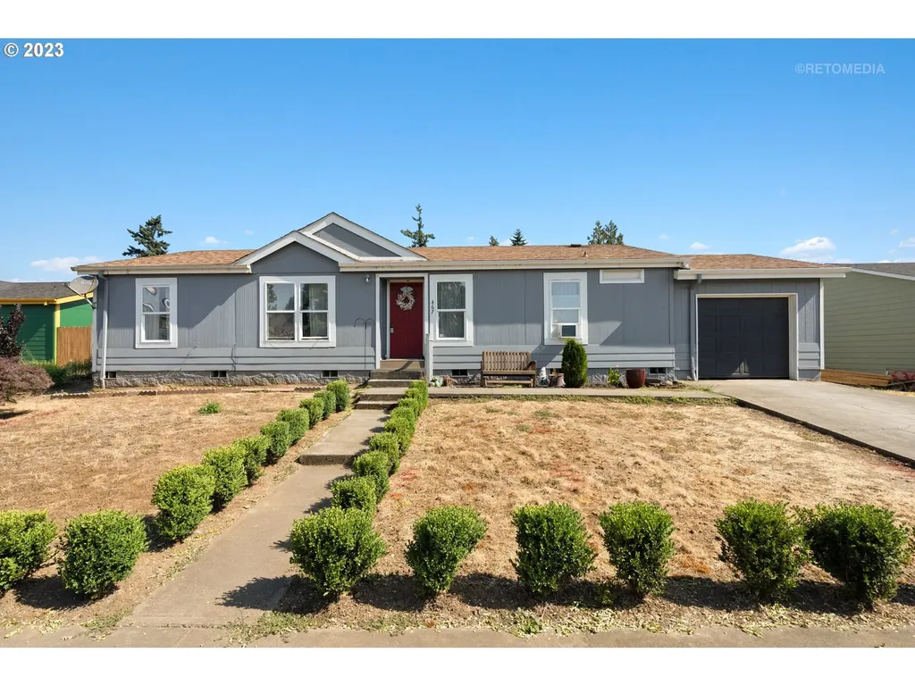 467 Comstock Avenue Woodburn OR 97071