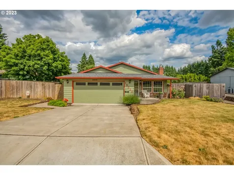 18620 Boynton Street Oregon City OR 97045