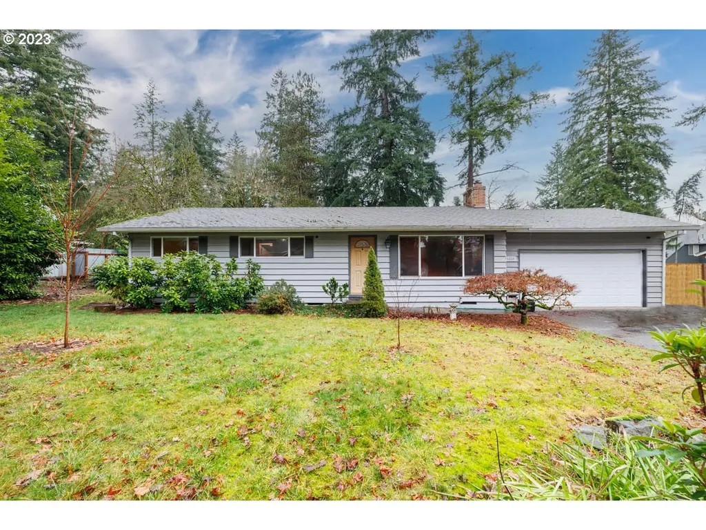 16880 Tracy Avenue Lake Oswego OR 97035