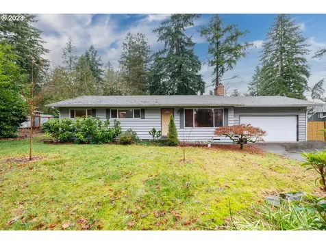 16880 Tracy Avenue Lake Oswego OR 97035
