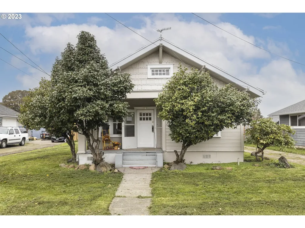 204 S Trade Street Amity OR 97101