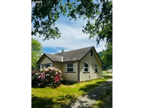 10561 Tiller Trail Highway Canyonville OR 97417