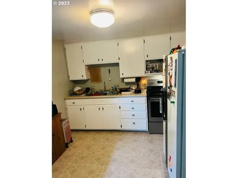 10561 Tiller Trail Highway Canyonville OR 97417