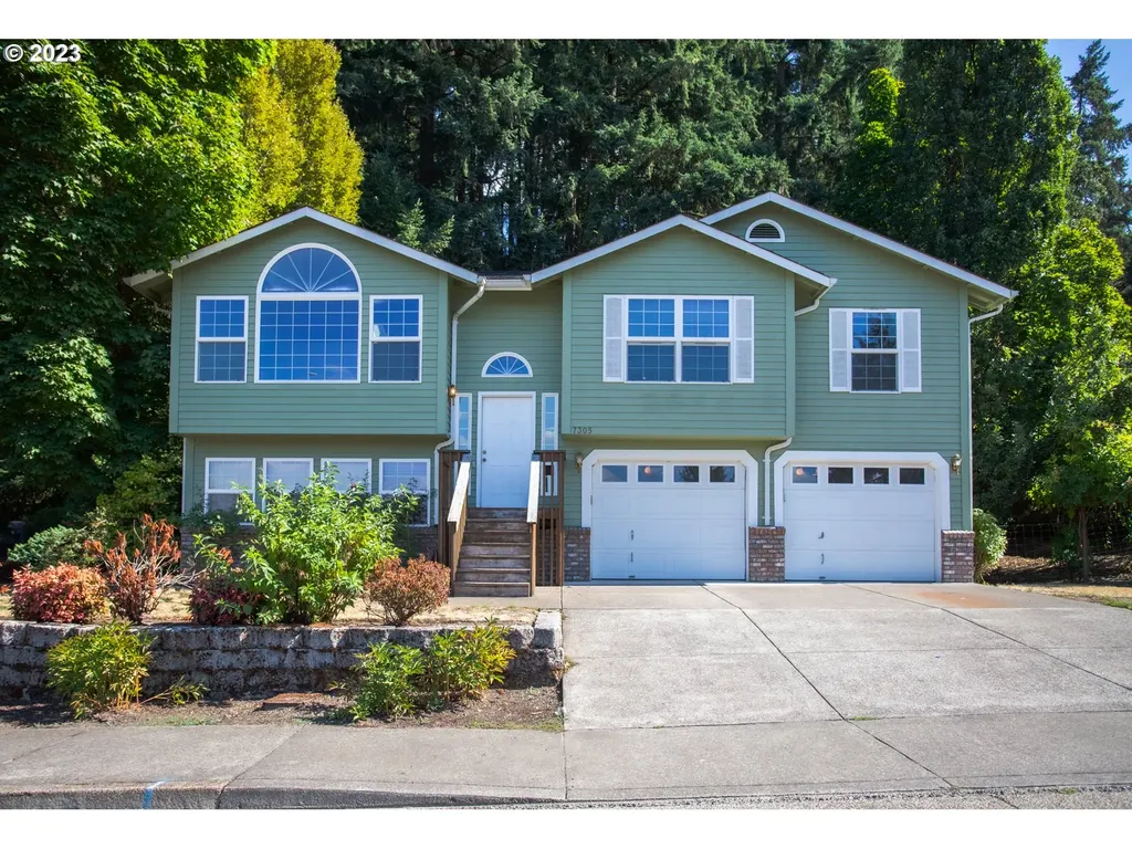 7305 Daisy Street Springfield OR 97478