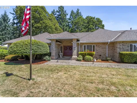 4301 Ne Crestview Drive Newberg OR 97132