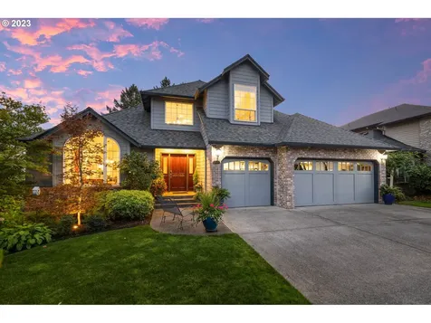 4520 Ne 24th Avenue Vancouver WA 98663