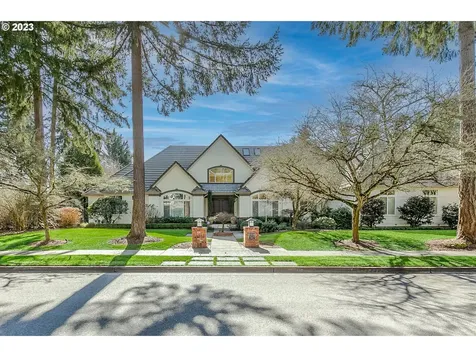 2316 Park View Drive Eugene OR 97408