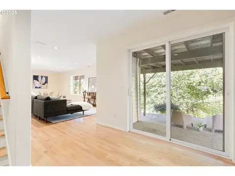 19449 SW Winslow Drive Beaverton OR 97007