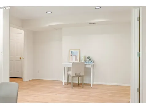 19449 SW Winslow Drive Beaverton OR 97007