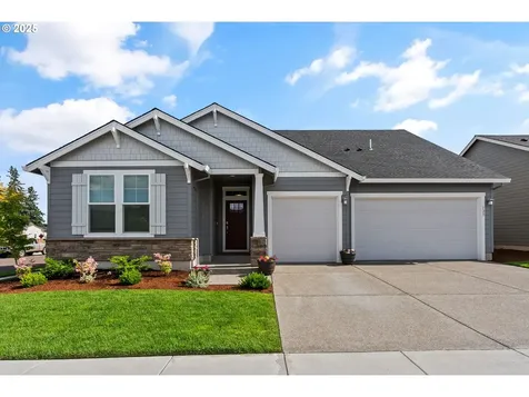 129 NE 19th Avenue Canby OR 97013