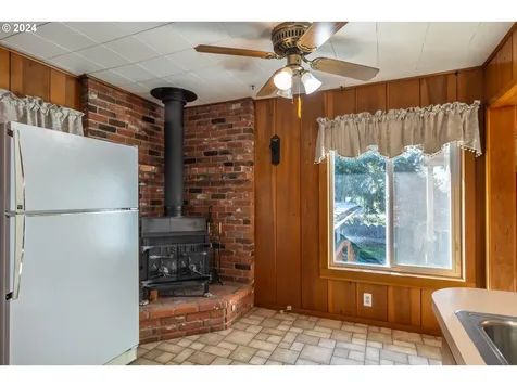 1772 SE Hamilton Street Roseburg OR 97470