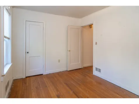 1772 SE Hamilton Street Roseburg OR 97470