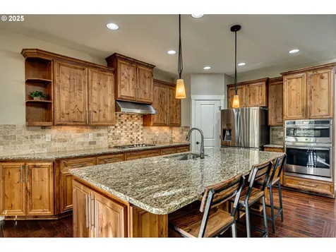 1721 S Taverner Drive Ridgefield WA 98642