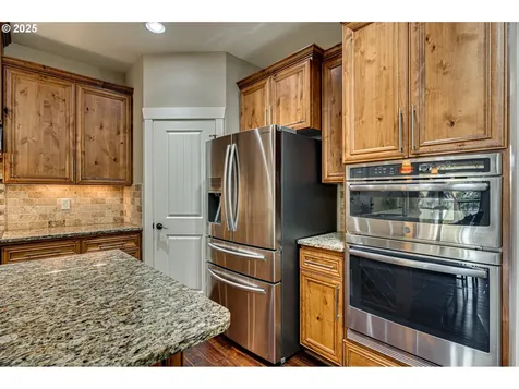1721 S Taverner Drive Ridgefield WA 98642
