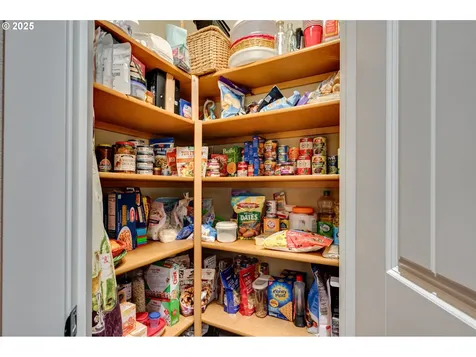 1721 S Taverner Drive Ridgefield WA 98642