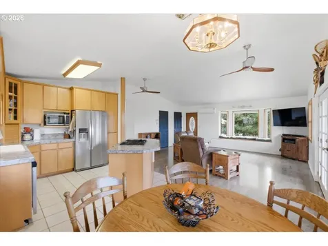 30920 Berlin Road Lebanon OR 97355