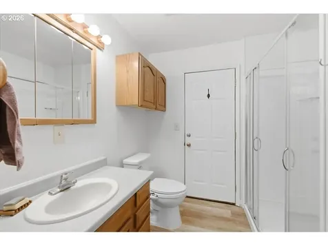 30920 Berlin Road Lebanon OR 97355