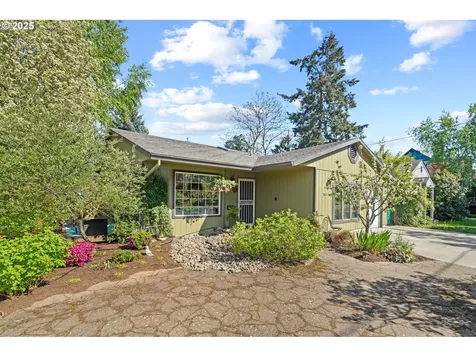7412 N Wilbur Avenue Portland OR 97217