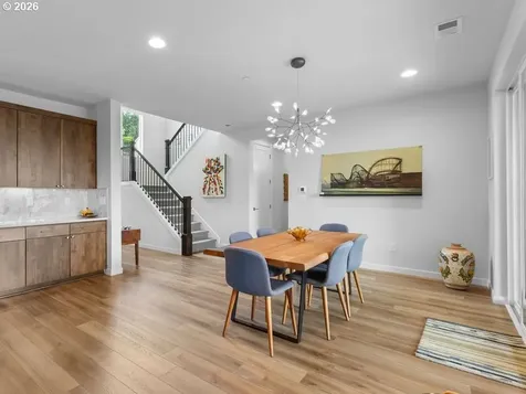 916 W Magnolia Loop Washougal WA 98671