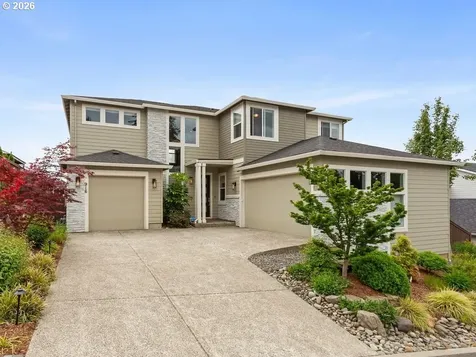 916 W Magnolia Loop Washougal WA 98671
