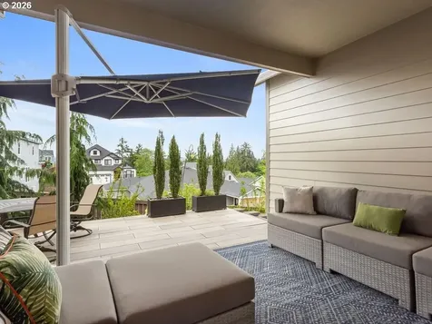916 W Magnolia Loop Washougal WA 98671