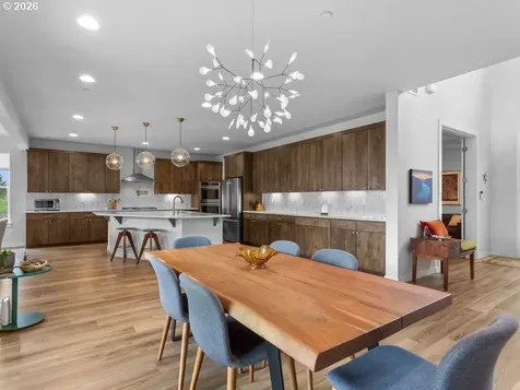 916 W Magnolia Loop Washougal WA 98671