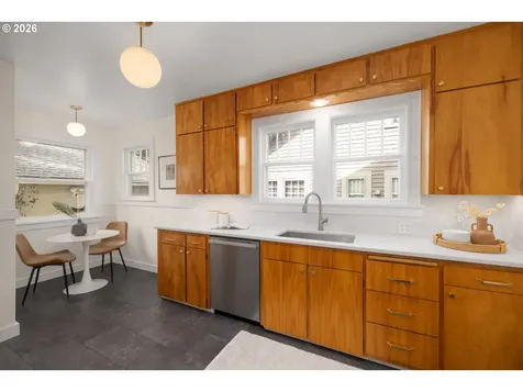 4203 NE 32nd Place Portland OR 97211